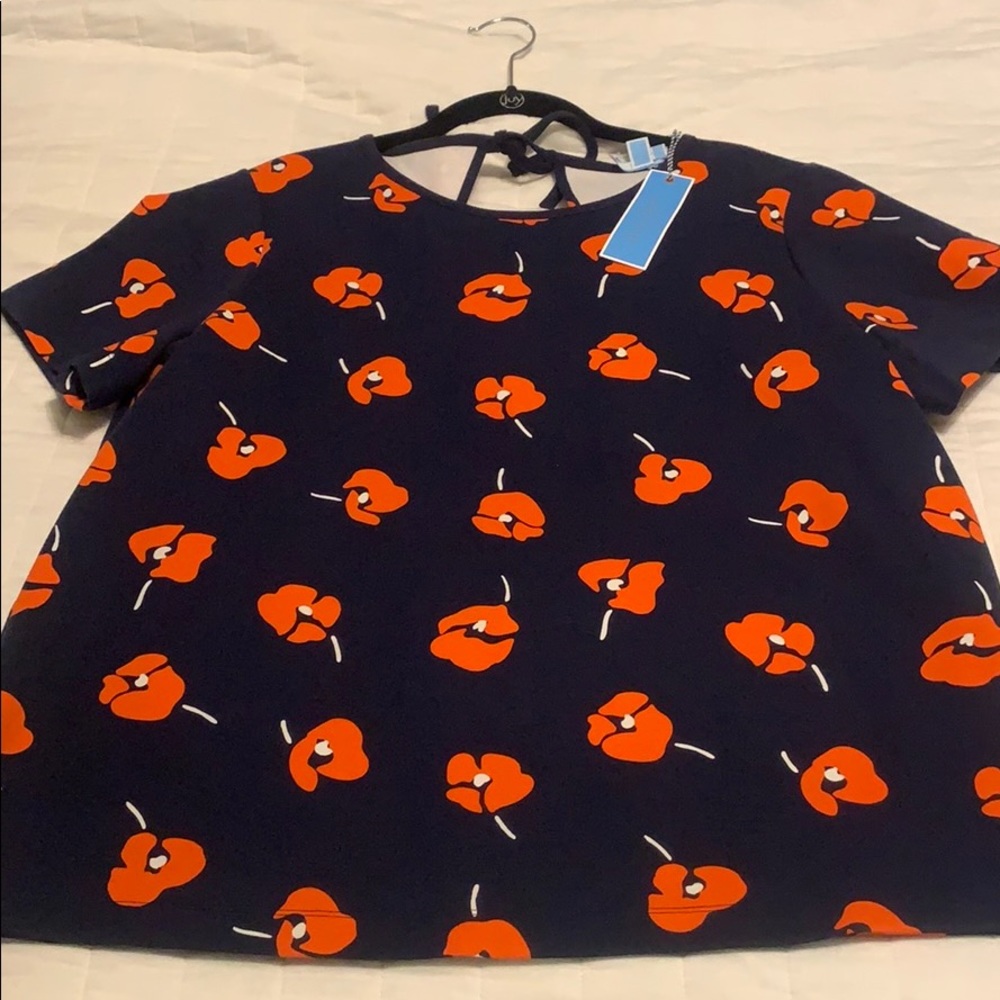 Poppy pointe tee